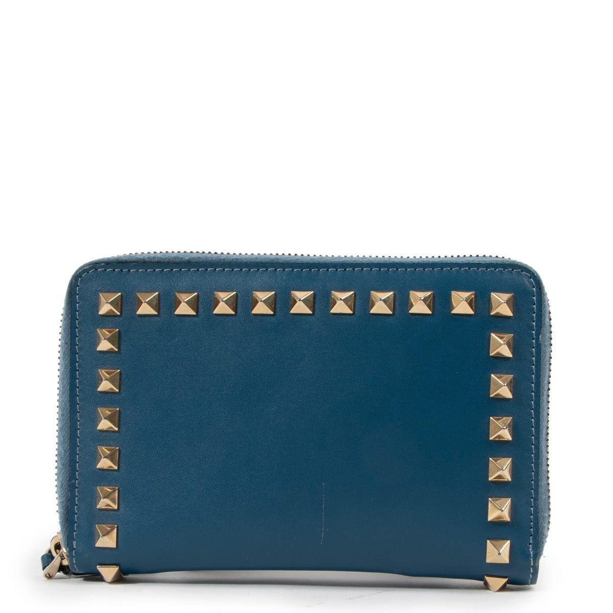 Buy a vintage original Valentino Blue Rockstud Wallet in very good condition at Labellov Antwerpen.