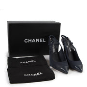 We buy and sell your authentic designer bags for the best price at labellov Chanel Blue Fabric Pumps - size 38.5