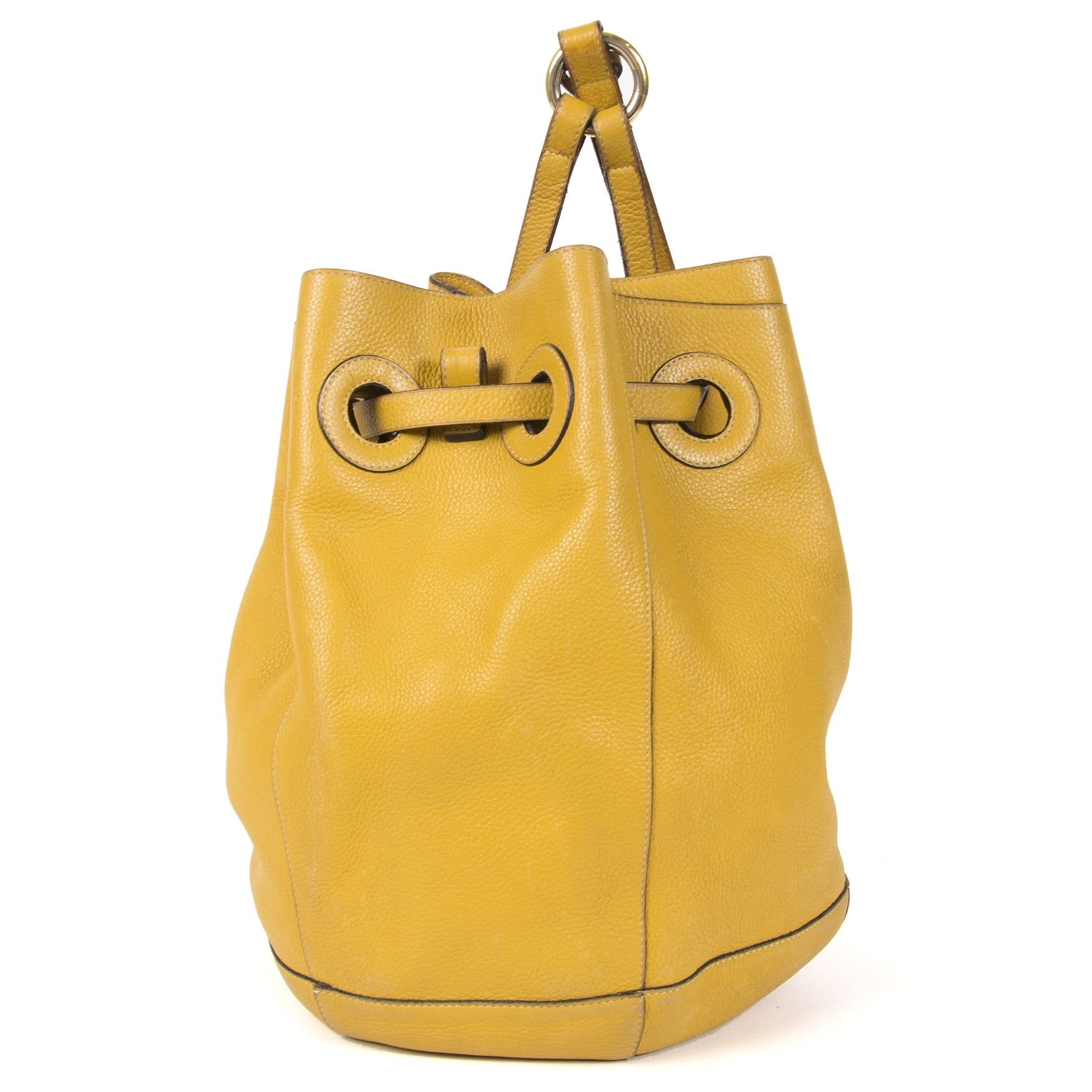 Authentieke Tweedehands Delvaux Ochre Yellow Leather Bucket Bag juiste prijs veilig online shoppen luxe merken webshop winkelen Antwerpen België mode fashion