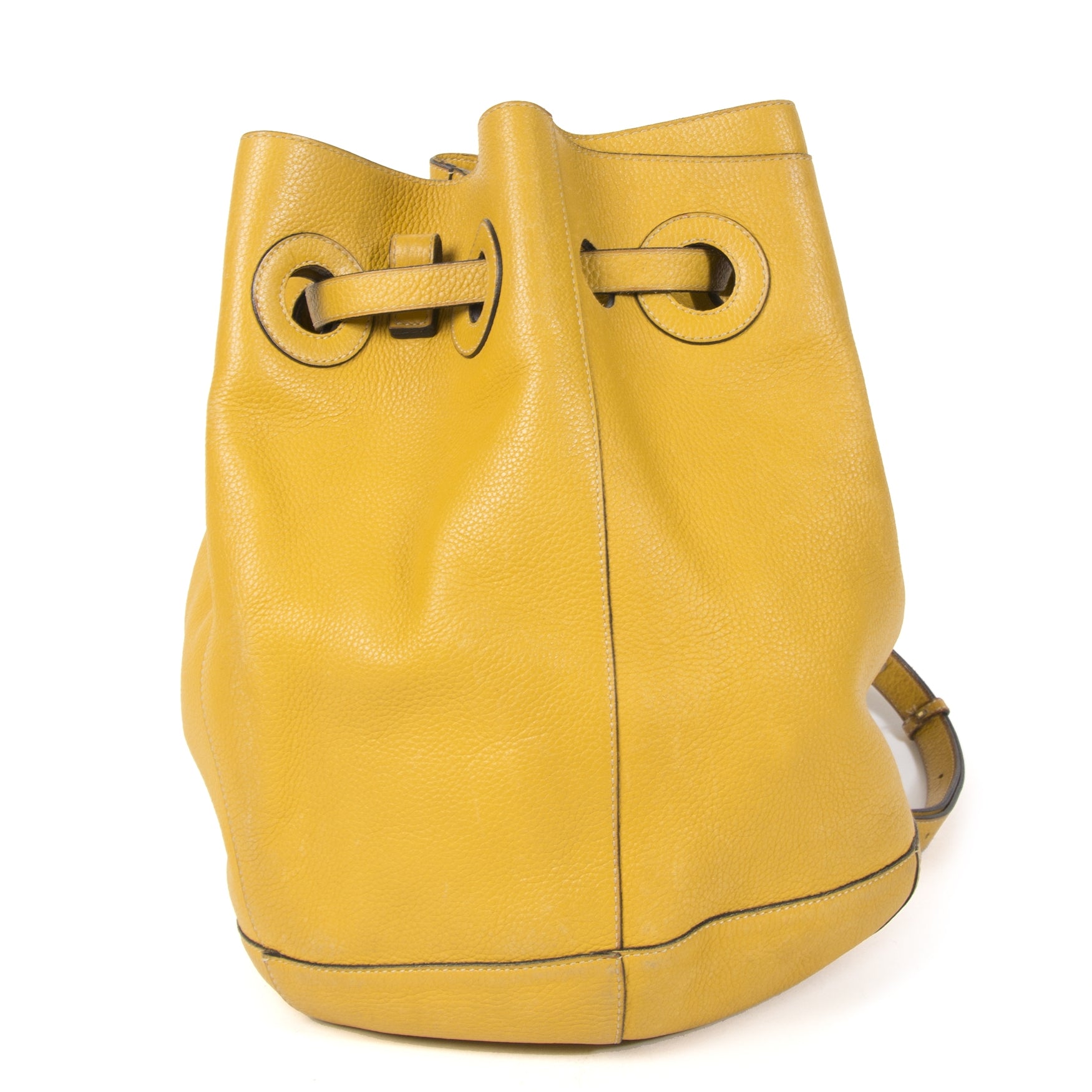 Authentieke Tweedehands Delvaux Ochre Yellow Leather Bucket Bag juiste prijs veilig online shoppen luxe merken webshop winkelen Antwerpen België mode fashion