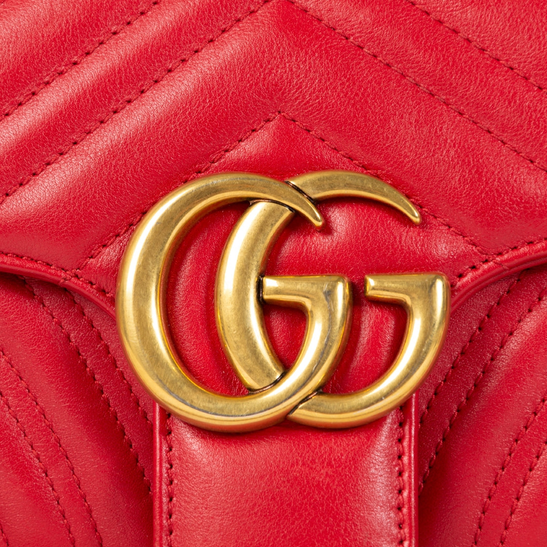 Authentic second-hand vintage Gucci Marmont Red Small Shoulder Bag buy online webshop LabelLOV
