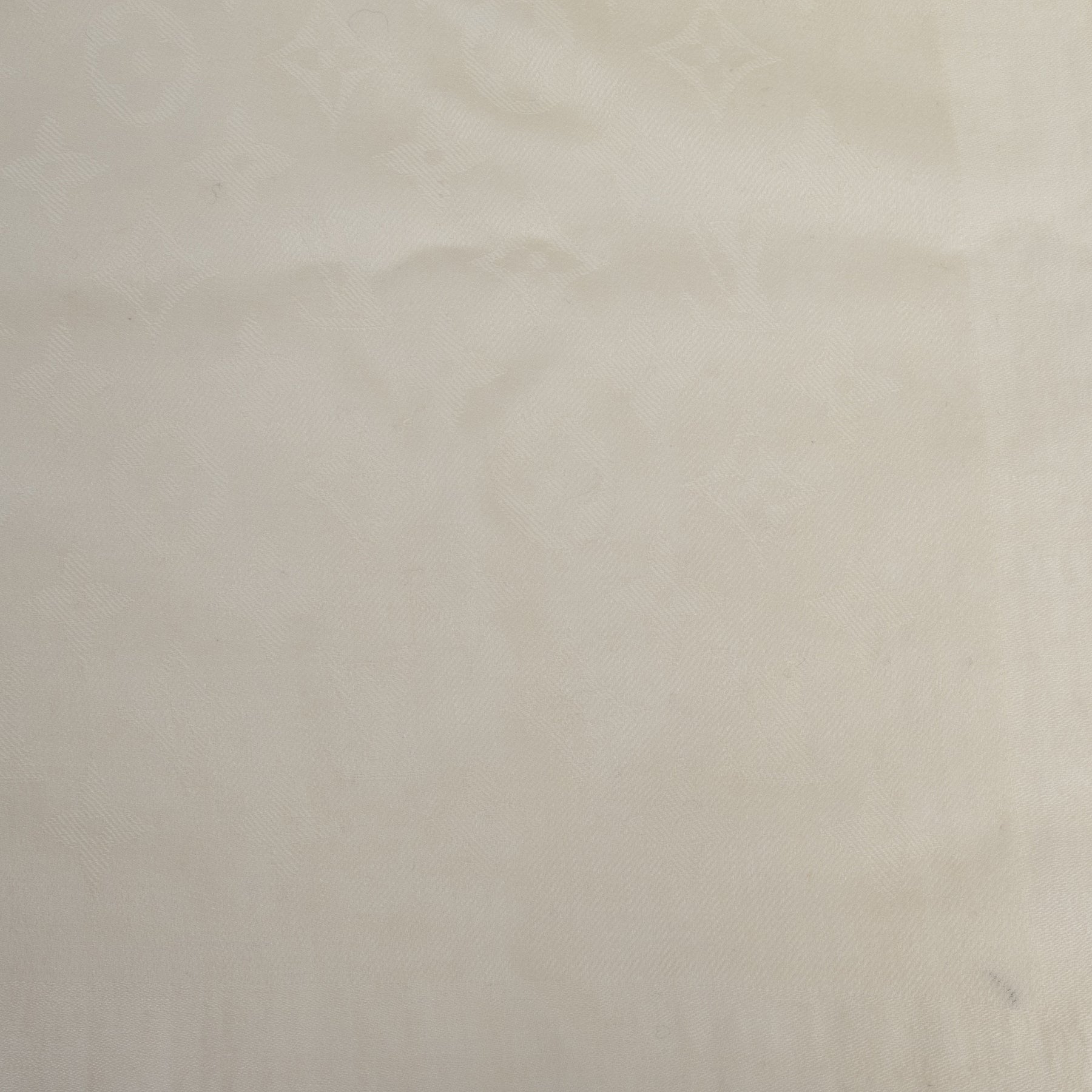 Authentic secondhand Louis Vuitton Cream Monogram Classic Scarf designer accessories fashion luxury vintage webshop safe secure online shopping