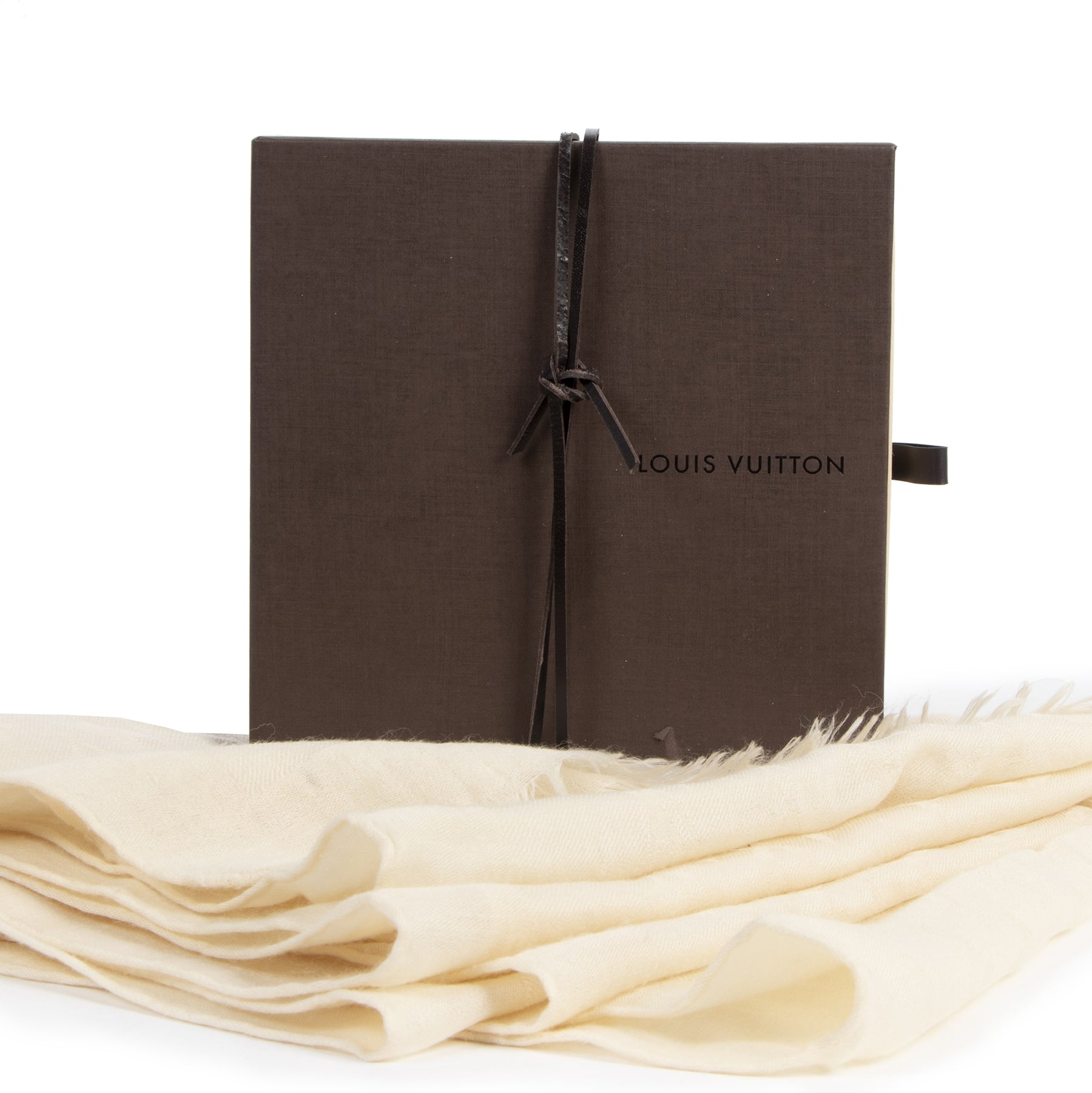 Authentieke Tweedehands Louis Vuitton Cream Monogram Classic Scarf juiste prijs veilig online shoppen luxe merken webshop winkelen Antwerpen België mode fashion