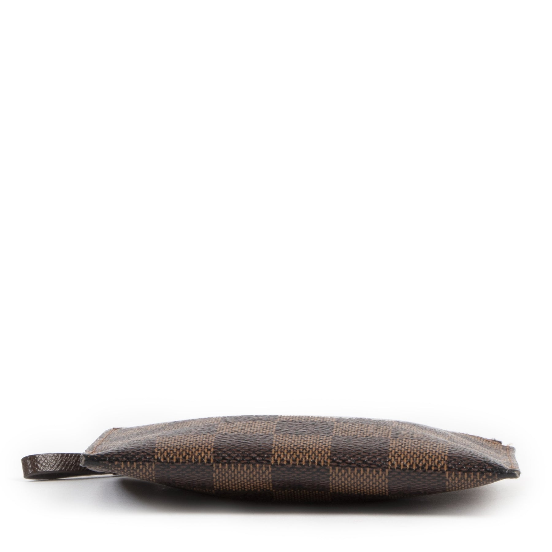 Koop authentieke tweedehands Louis Vuitton pouches met de juiste prijs bij Labellov