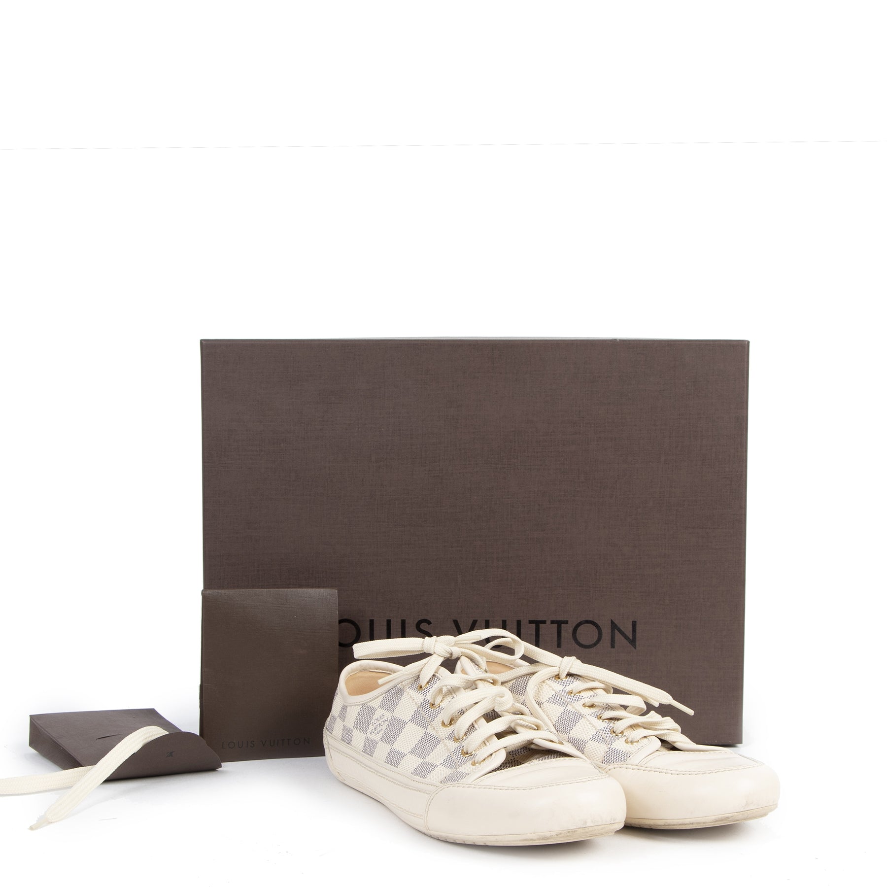 Authentic second-hand vintage Louis Vuitton Damier Azur Sneakers - Size 40 buy online webshop LabelLOV