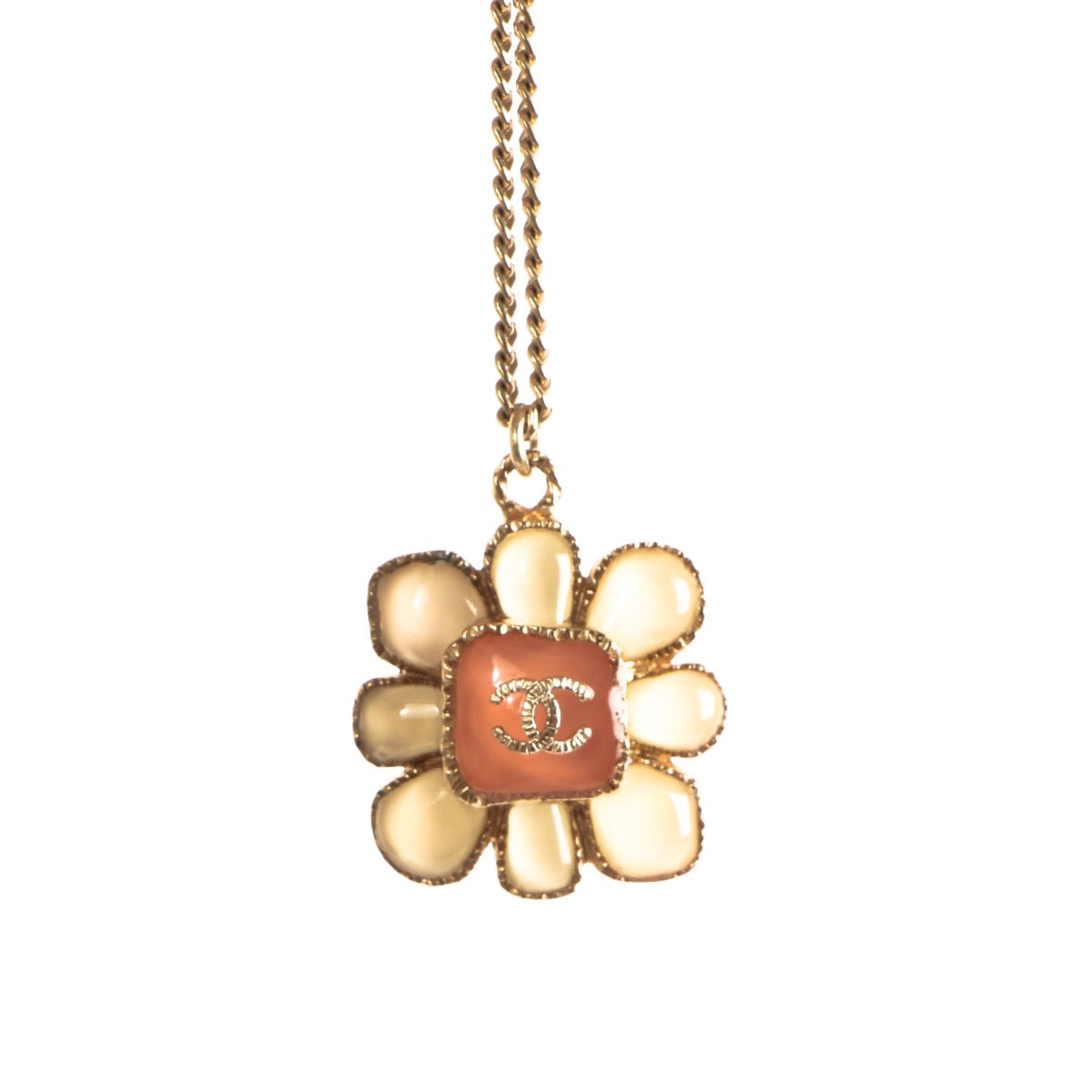 Buy an authentic second hand Chanel Pink Flower Necklace in very good condition at Labellov.