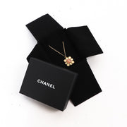 Buy an authentic second hand Chanel Pink Flower Necklace in very good condition at Labellov.