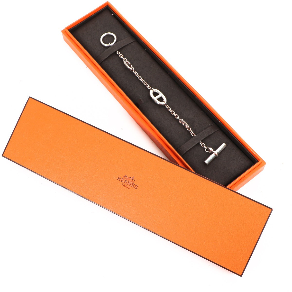 Buy an authentic Hermès Silver Farandole Bracelet in preloved condition at Labellov in Antwerp.