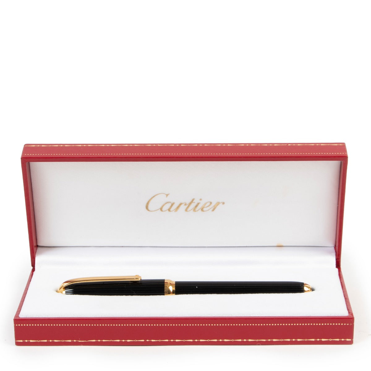 Shop safe online at Labellov in Antwerp this 100% authentic second hand Cartier Black Ballpoint Pen
