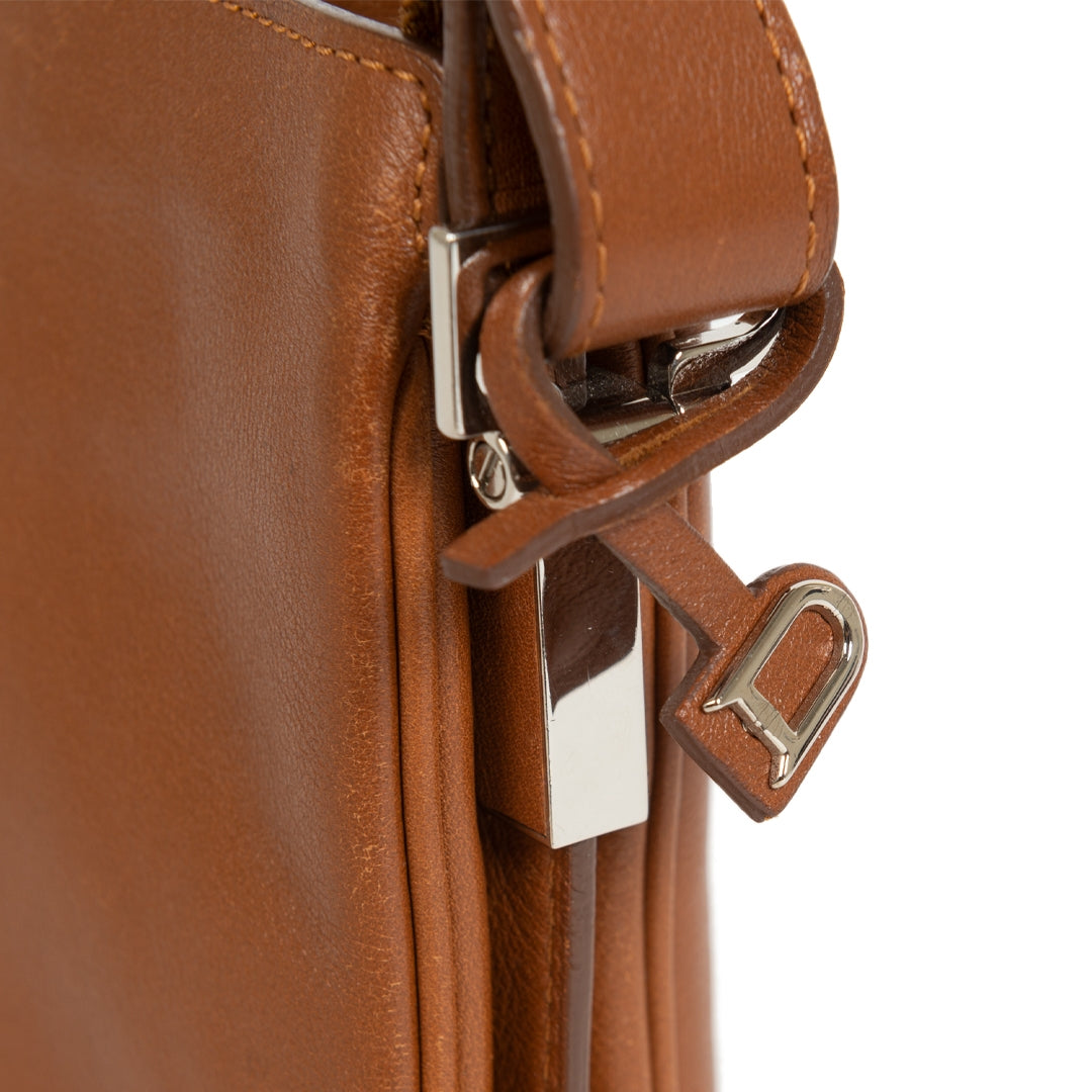 Authentieke Tweedehands Delvaux Cognac Crossbody Bag juiste prijs veilig online shoppen luxe merken webshop winkelen Antwerpen België mode fashion