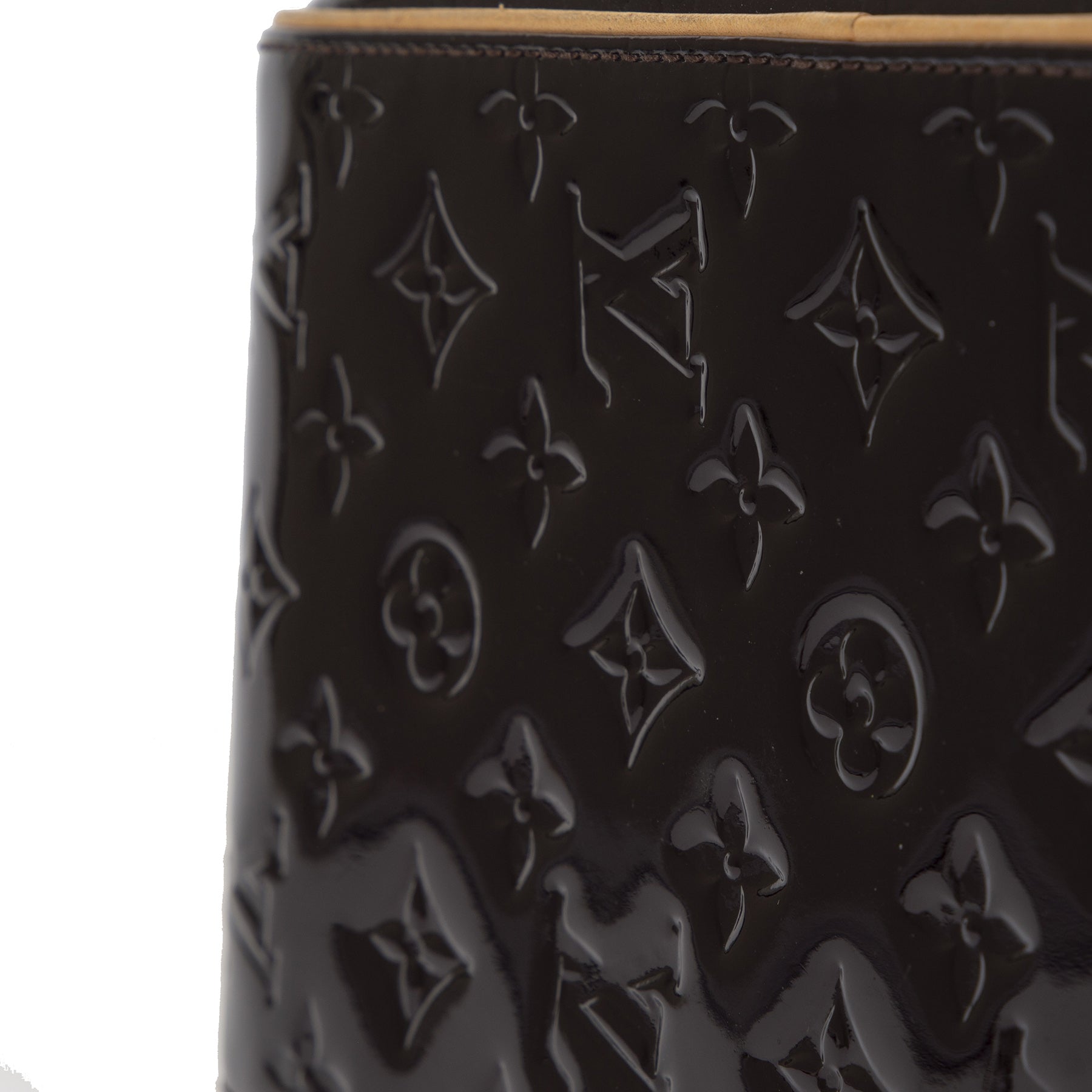Louis Vuitton Summit Drive Monogram Amarante Vernis