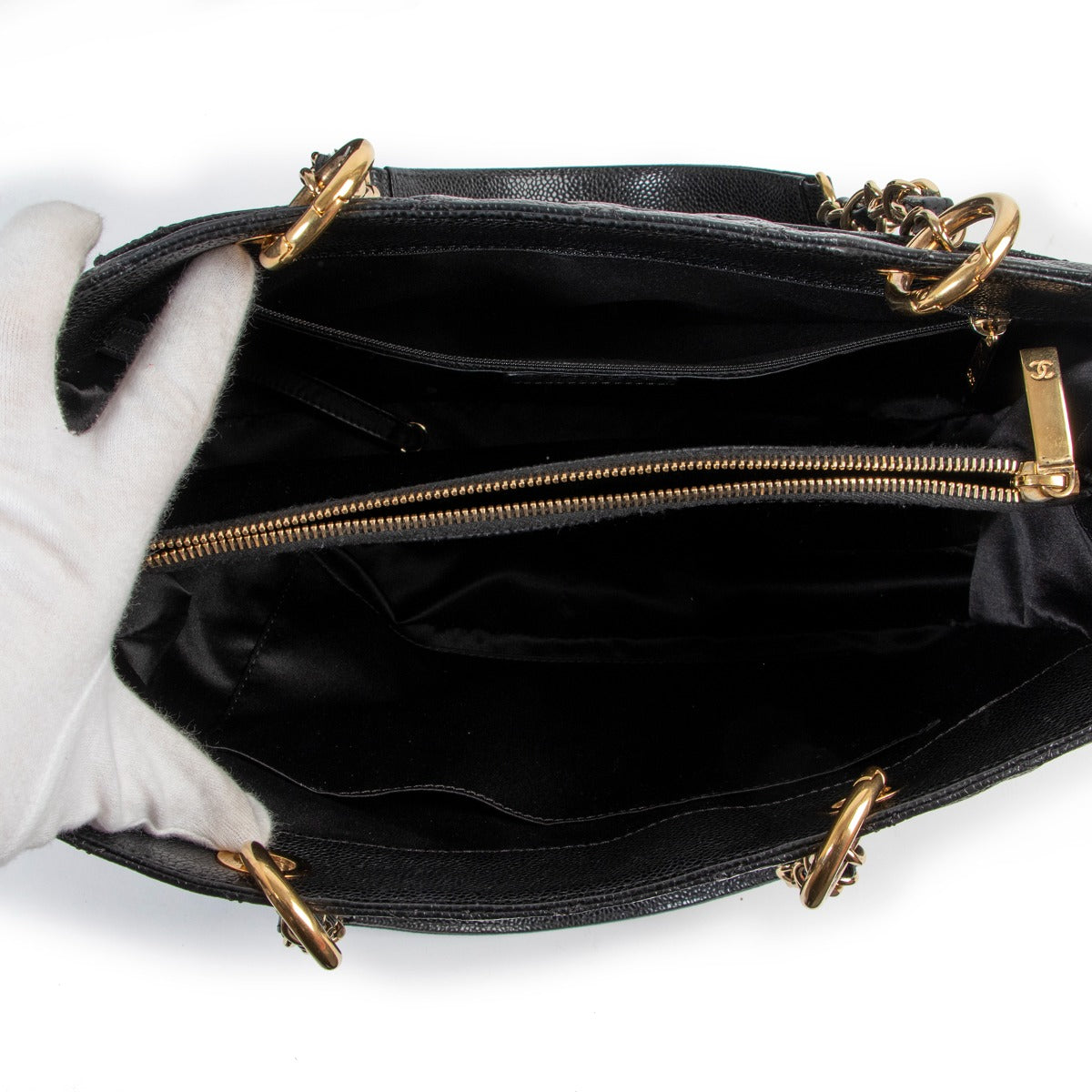 Shop authentic second hand designer vintage Chanel GST Grand Shopping Tote Black Caviar Shoulder Bag at Labellov.