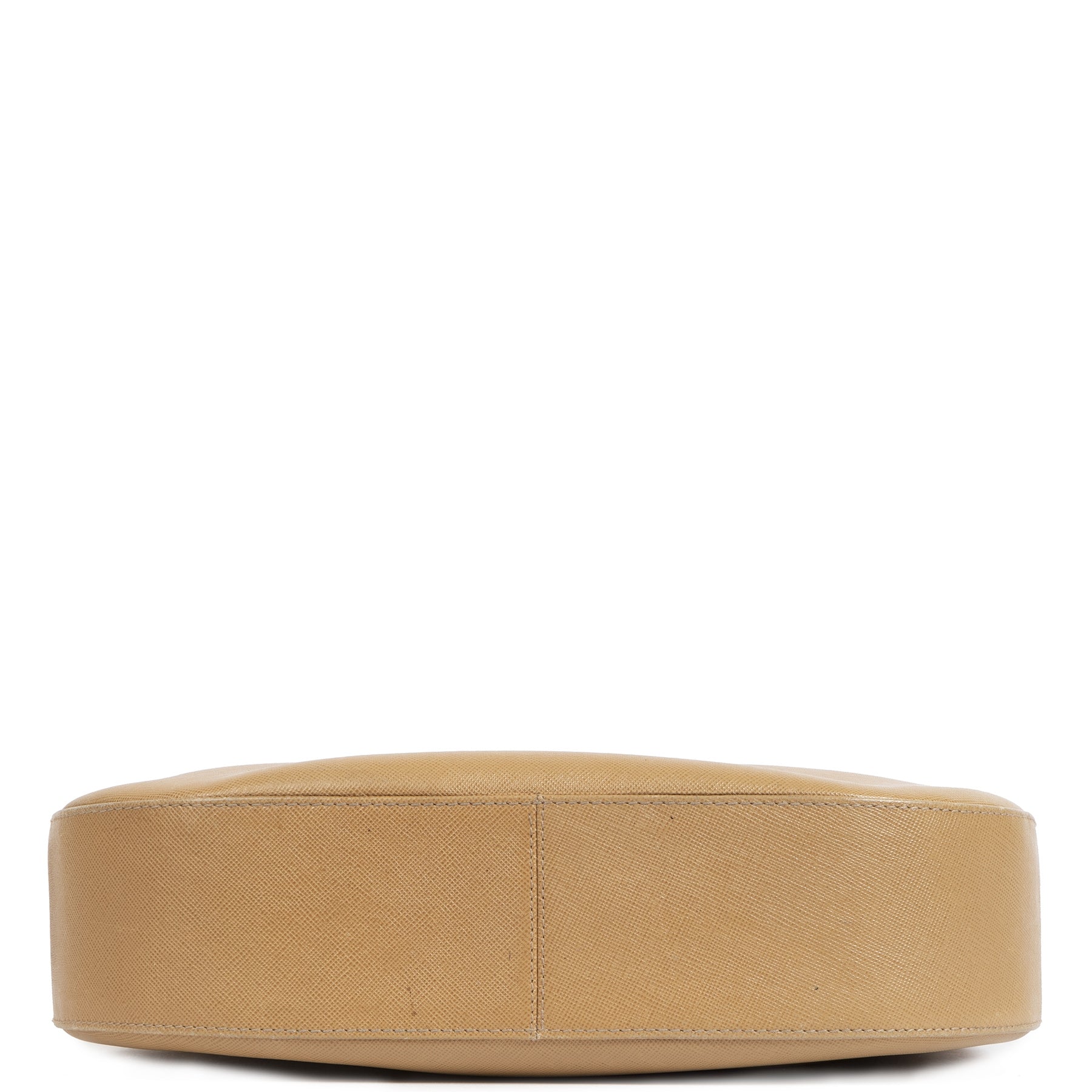 Sac Authentic d'occasion Salvatore Ferragamo cuire de la couleur beige prix correct faire du shopping en ligne en toute securité sur le site LabelLOV siteweb marque de lux Anvers Belgique mode