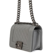 Chanel Grey Quilted Leather Small Boy Flap Bag kopen en verkopen aan de beste prijs