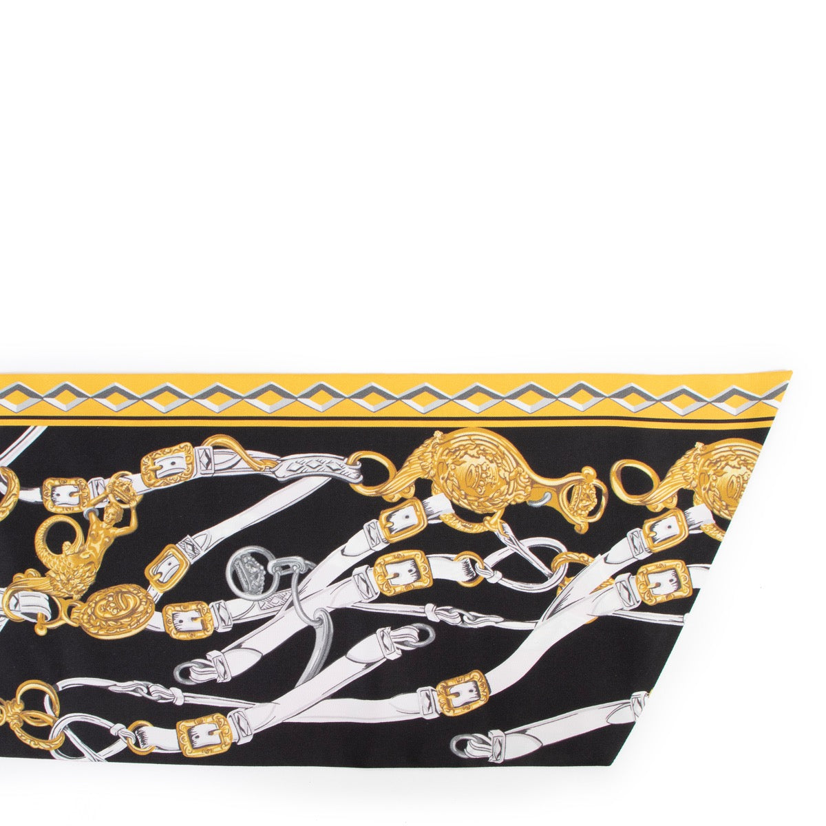 Hermès Multicolour Silk Scarf Buy this gorgeous scarf here safely!