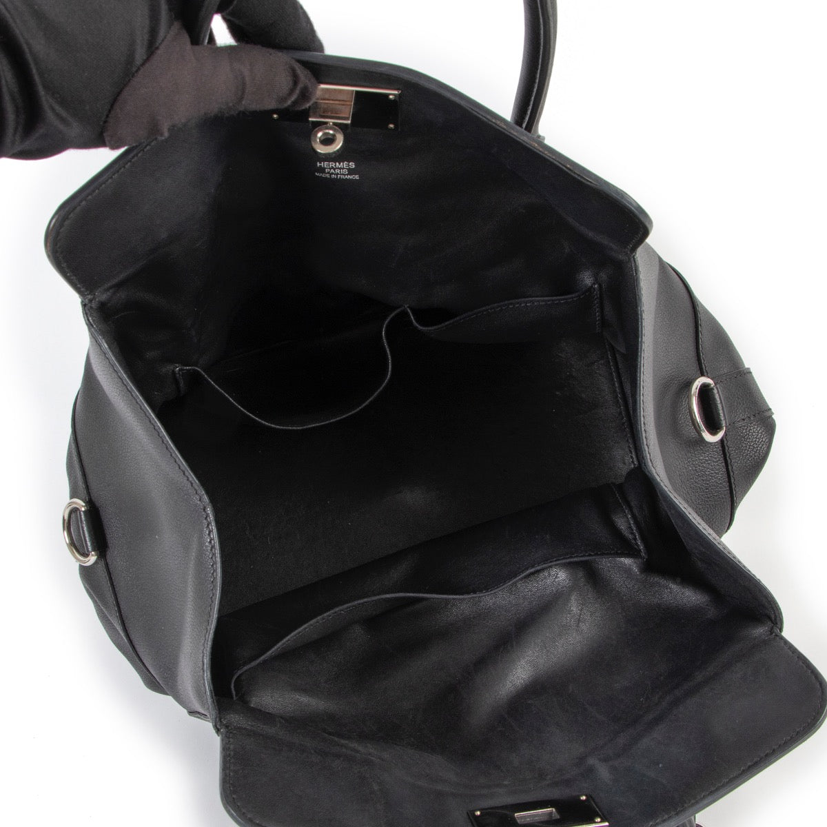 Shop and sell second hand 100% authentic Hermès Black Evercolor Toolbox 26 Bag at Labellov