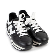 Vintage designer sneakers on Labellov Luxury Antwerp fashion