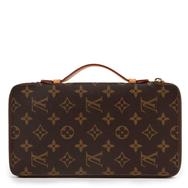 Original Louis Vuitton Monogram Travel Case Other in good condition