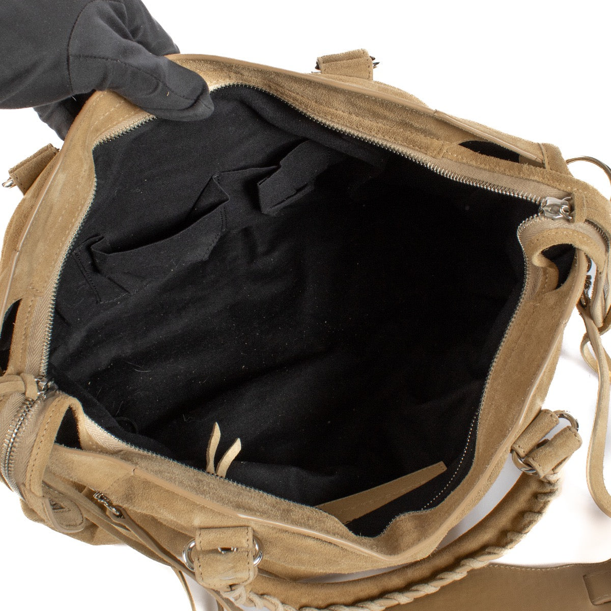 shop 100% authentic second hand Balenciaga Beige Suede City Bag on Labellov.com