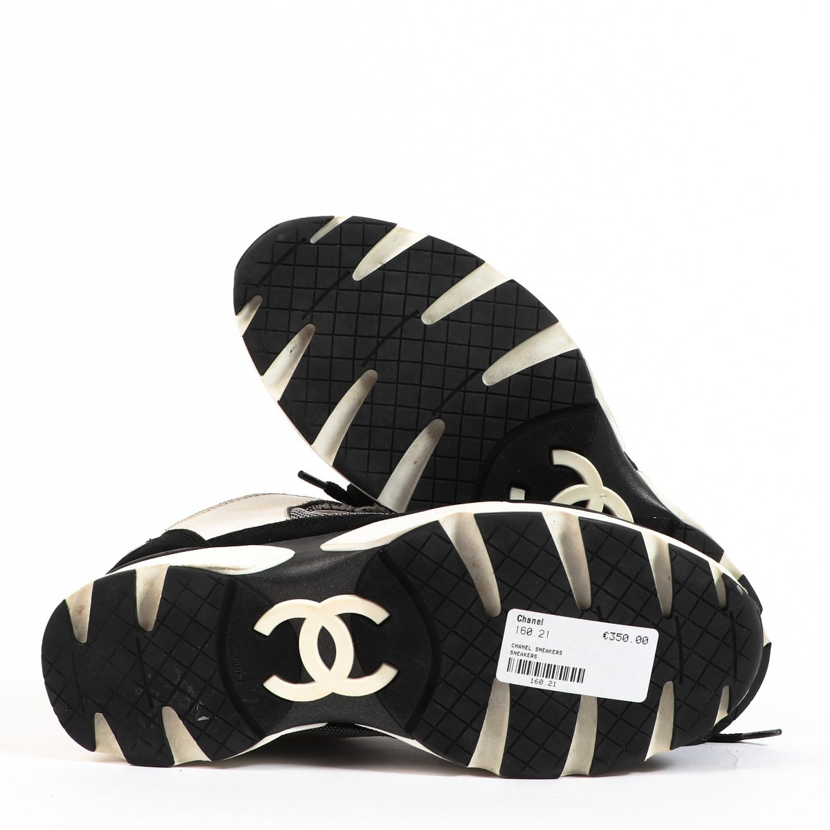 Baskets Chanel en cuir et daim noir et blanc - taille 36