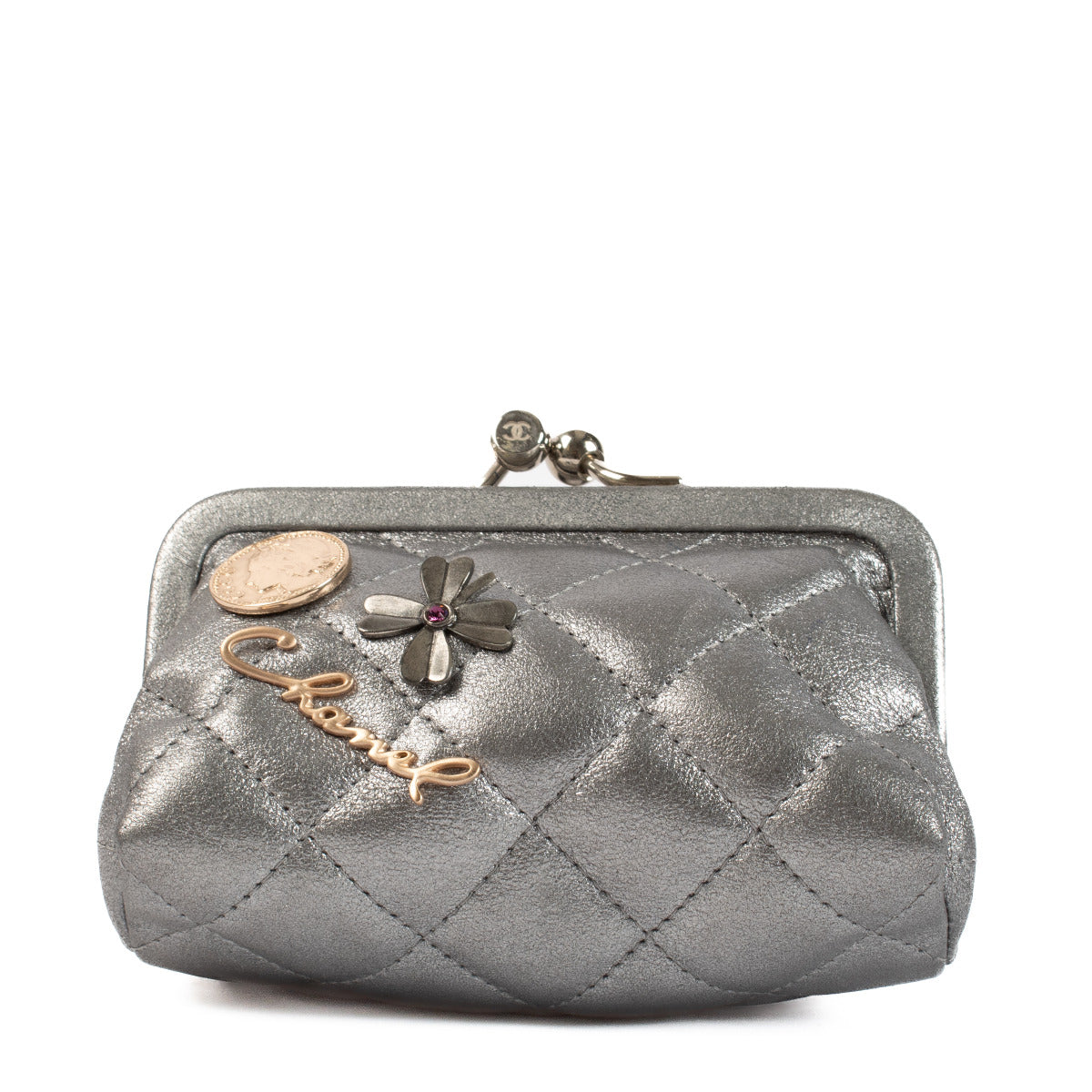 Chanel Lucky Charms Kiss Lock Coin Purse aan de beste prijs bij Labellov tweedehands luxe in Antwerpen en Knokke