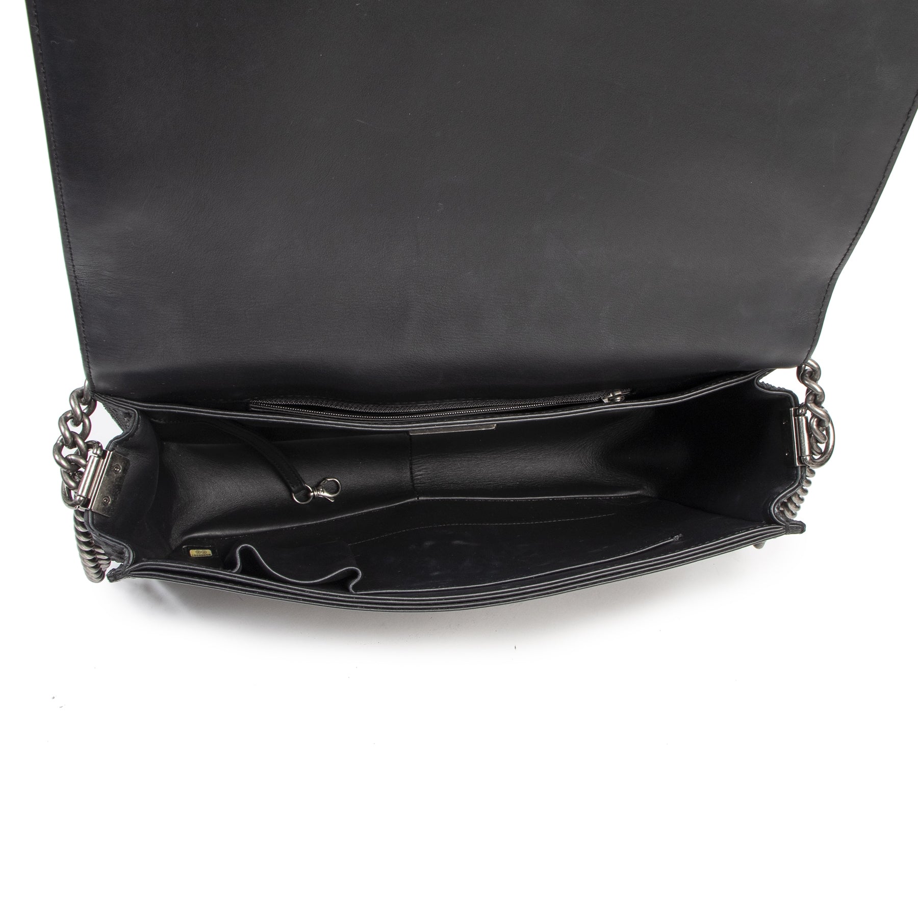 Authentique seconde-main vintage Chanel Boy XL Python Flap Bag achète en ligne webshop LabelLOV