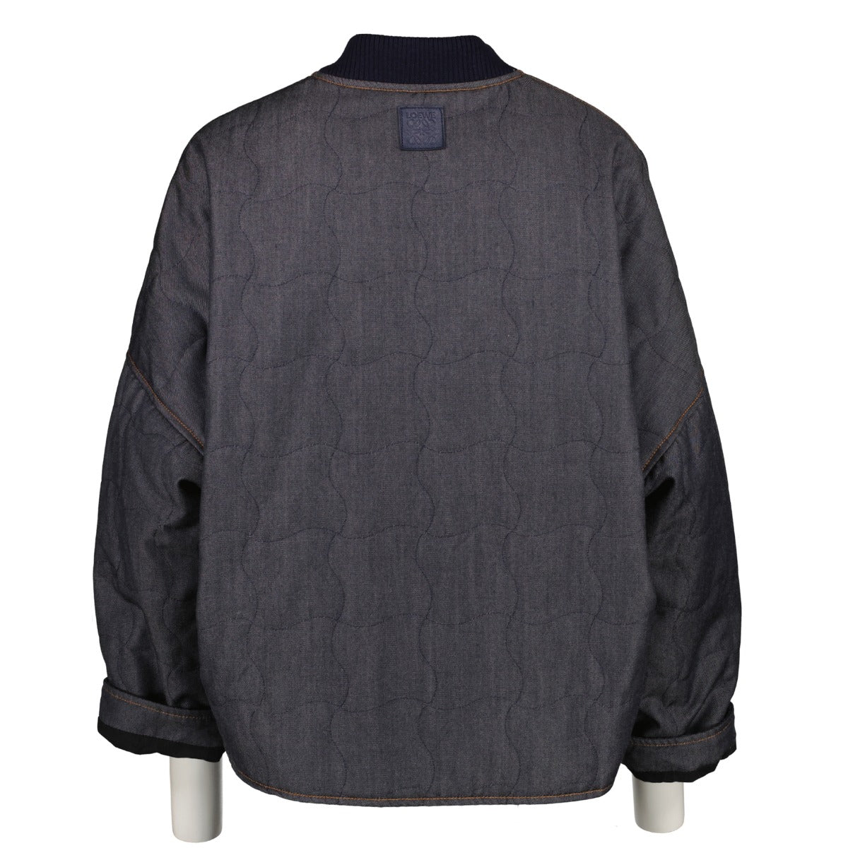 Shop safe online at Labellov in Antwerp, Brussels and Knokke this 100% authentic second hand Loewe Blue Quilted Wool Chambray Jacket - Size 34