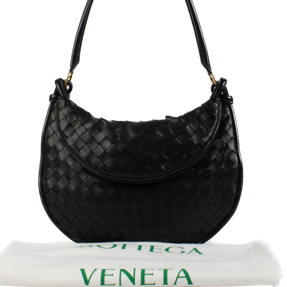 Shop safe online at Labellov in Antwerp, Brussels and Knokke this 100% authentic second hand Bottega Veneta Black Intrecciato Gemelli Medium Shoulder Bag