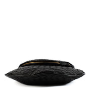 Shop safe online at Labellov in Antwerp, Brussels and Knokke this 100% authentic second hand Bottega Veneta Black Intrecciato Gemelli Medium Shoulder Bag