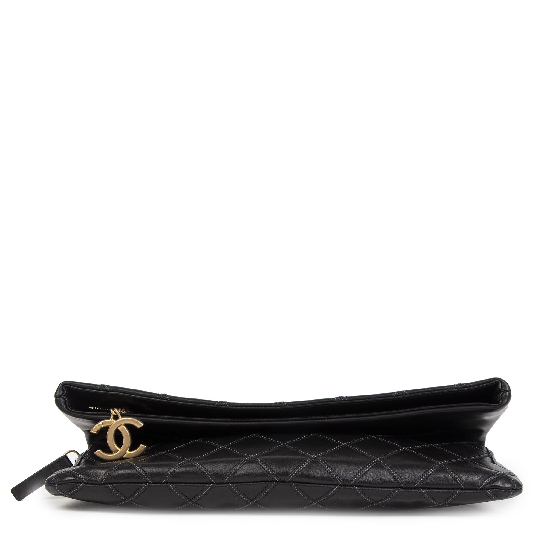 We buy and sell your authentic Chanel Black Quilted Clutch Bag