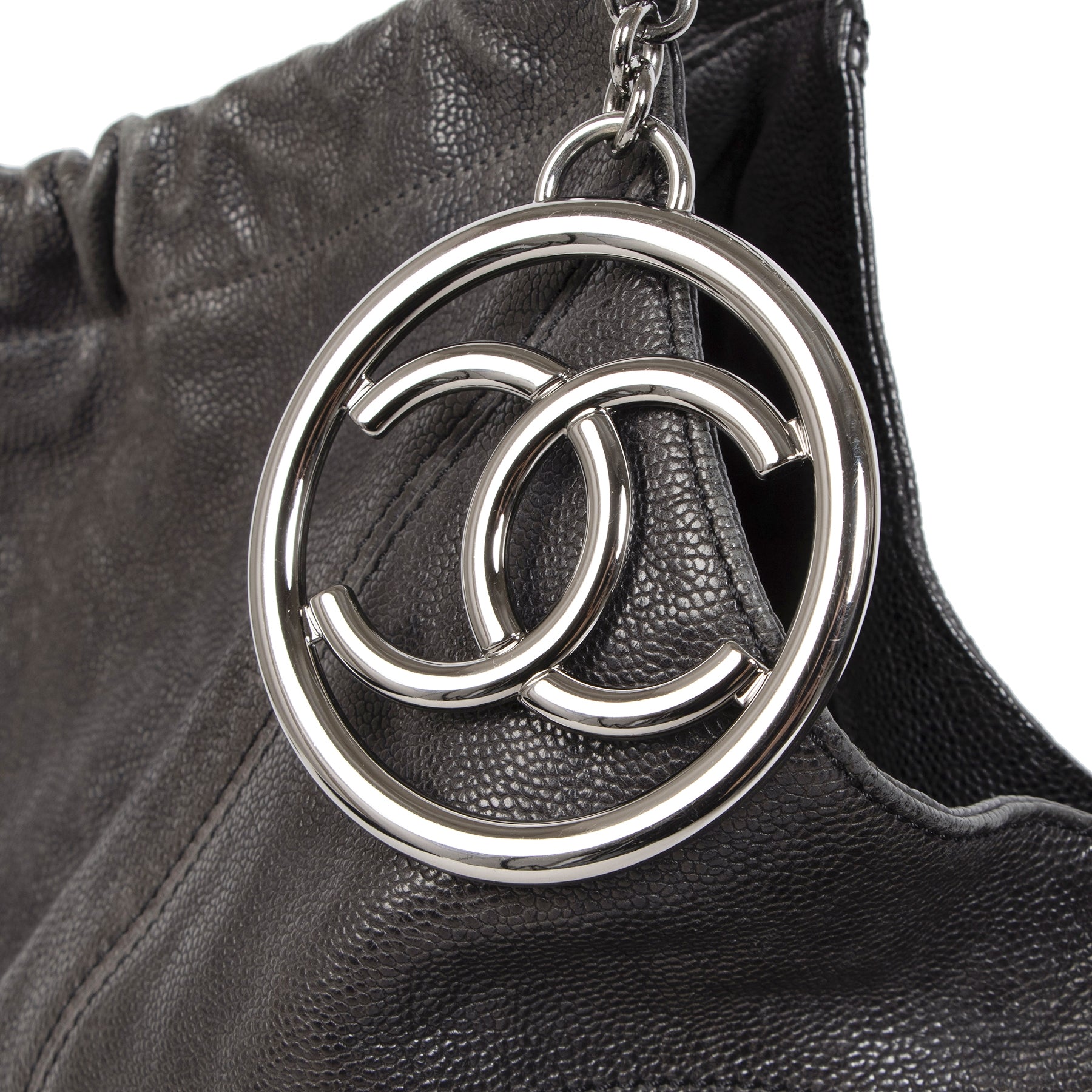 Authentic secondhand Chanel Coco Cabas Black Distressed Caviar XL Bag juiste prijs veilig online shoppen luxe merken webshop winkelen Antwerpen België mode fashion