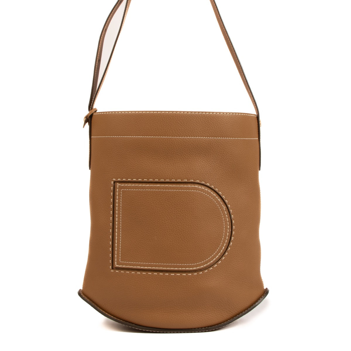 Shop safe online at Labellov in Antwerp, Brussels and Knokke this 100% authentic second hand Delvaux Végétal-Ivory Taurillon Soft Pin Supriqué Crossbody Bag