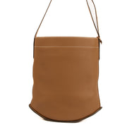 Shop safe online at Labellov in Antwerp, Brussels and Knokke this 100% authentic second hand Delvaux Végétal-Ivory Taurillon Soft Pin Supriqué Crossbody Bag