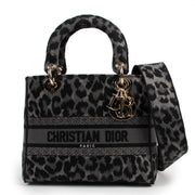 Shop authentic second hand luxury designer Dior Medium Lady Dior D-Lite Mizza Embroidery Limited Edition at Labellov