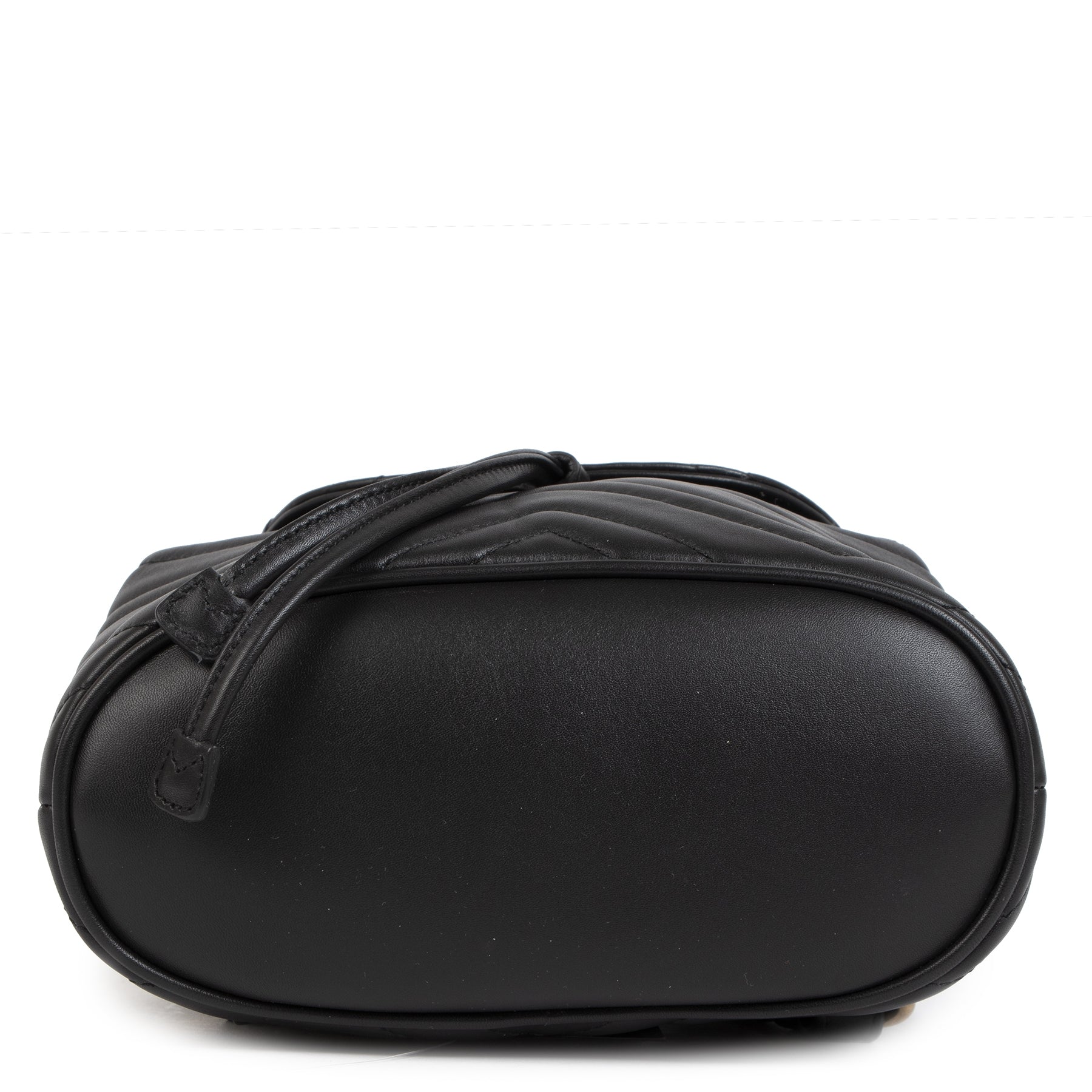 shop safe online your secondhand Gucci GG Marmont Quilted Backpack