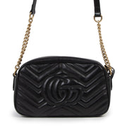 Authentieke Tweedehands Gucci GG Marmont Small Matelassé Black Camera Shoulder Bag juiste prijs veilig online shoppen luxe merken webshop winkelen Antwerpen België mode fashion