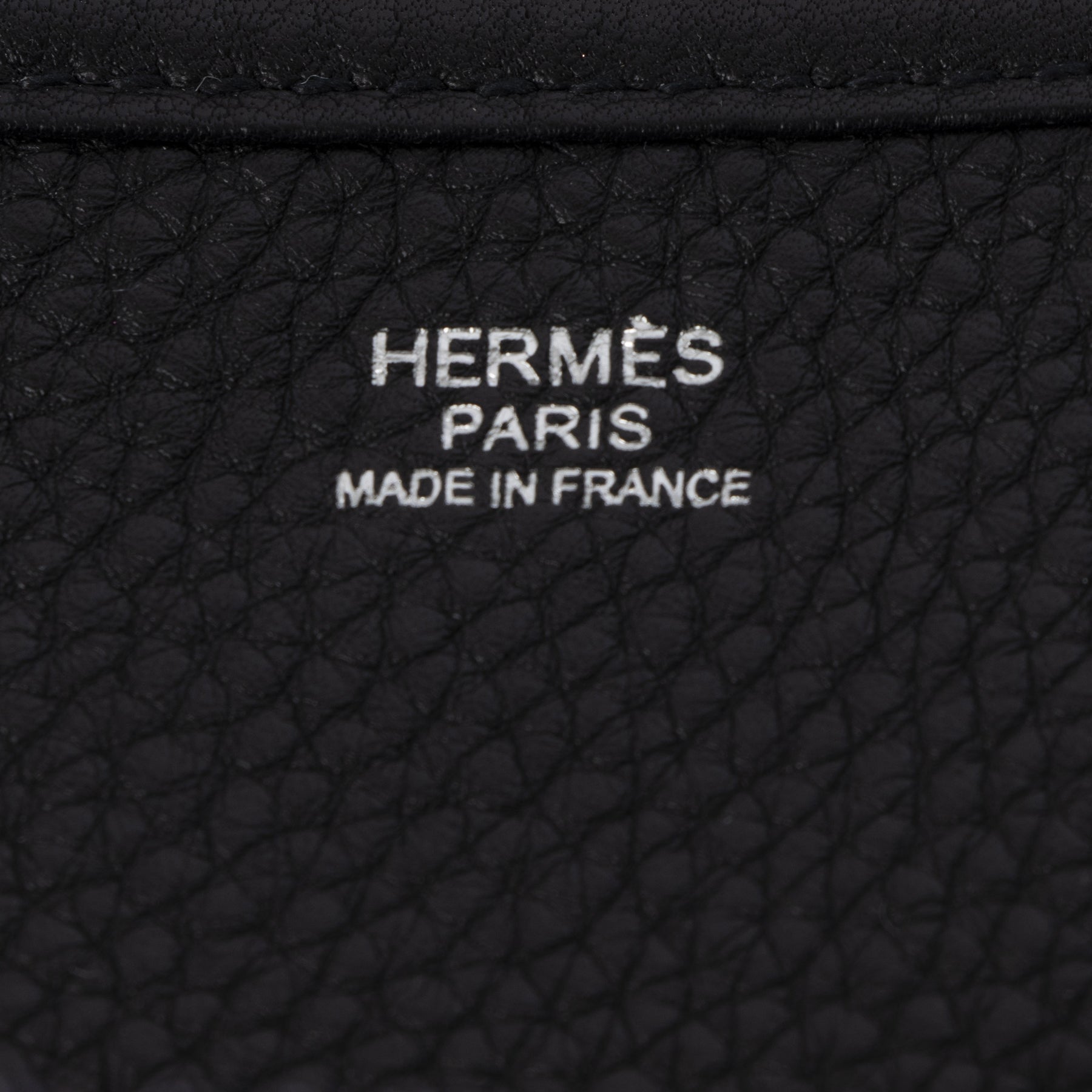 Authentique seconde-main vintage Hermès Evelyne Black TGM Bag achète en ligne webshop LabelLOV