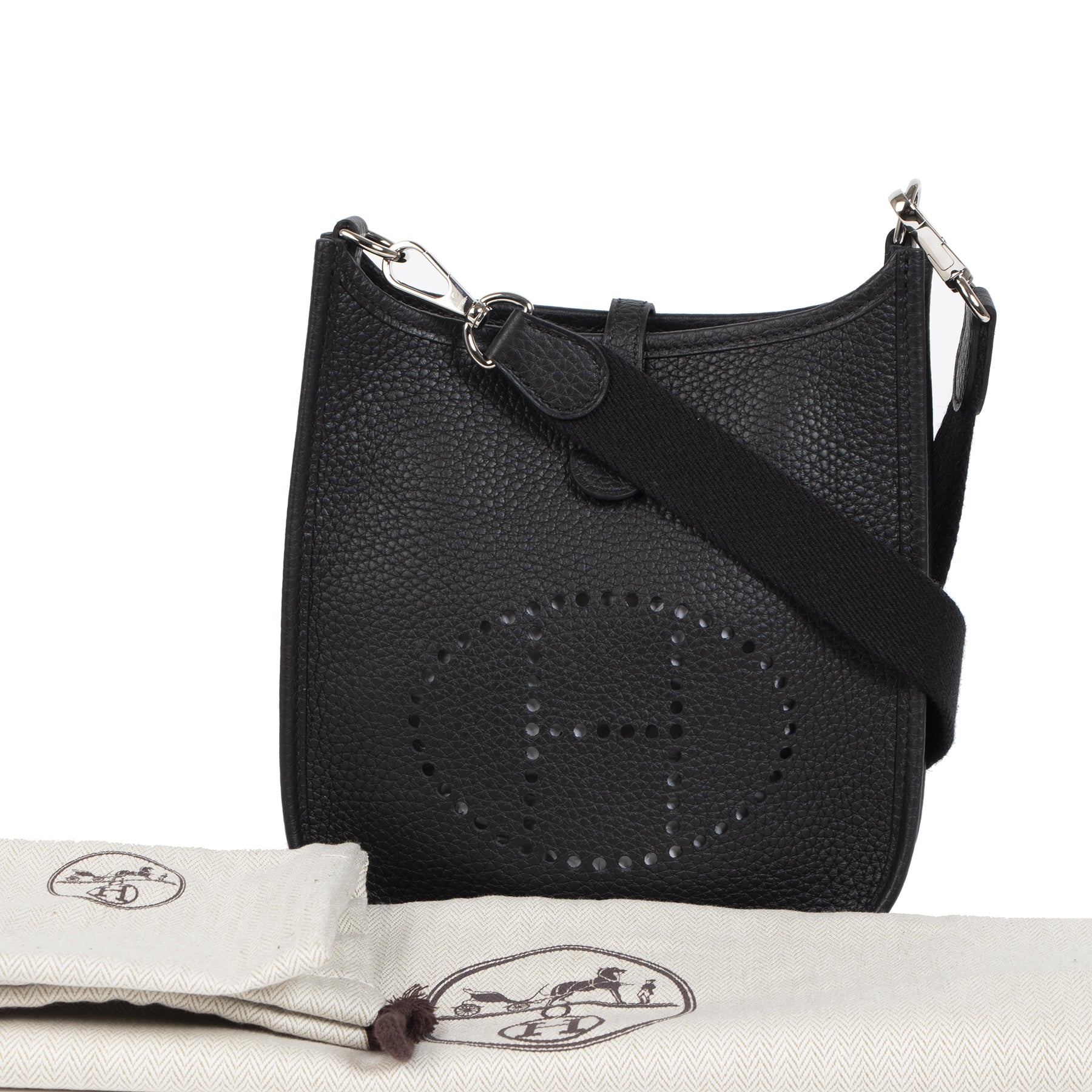 Authentic secondhand Hermès Evelyne Black Leather Crossbody Messenger Bag designer bags accessories shoes luxury vintage webshop safe secure online shopping fashion fashionista worldwide shipping