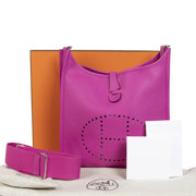 Hermès Evelyne 29 Taurillon Clemence Magnolia for the best price online at Labellov