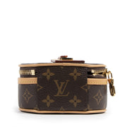 Louis Vuitton Boite Chapeau + Necklace pour le meilleur prix chez Labellov à Anvers