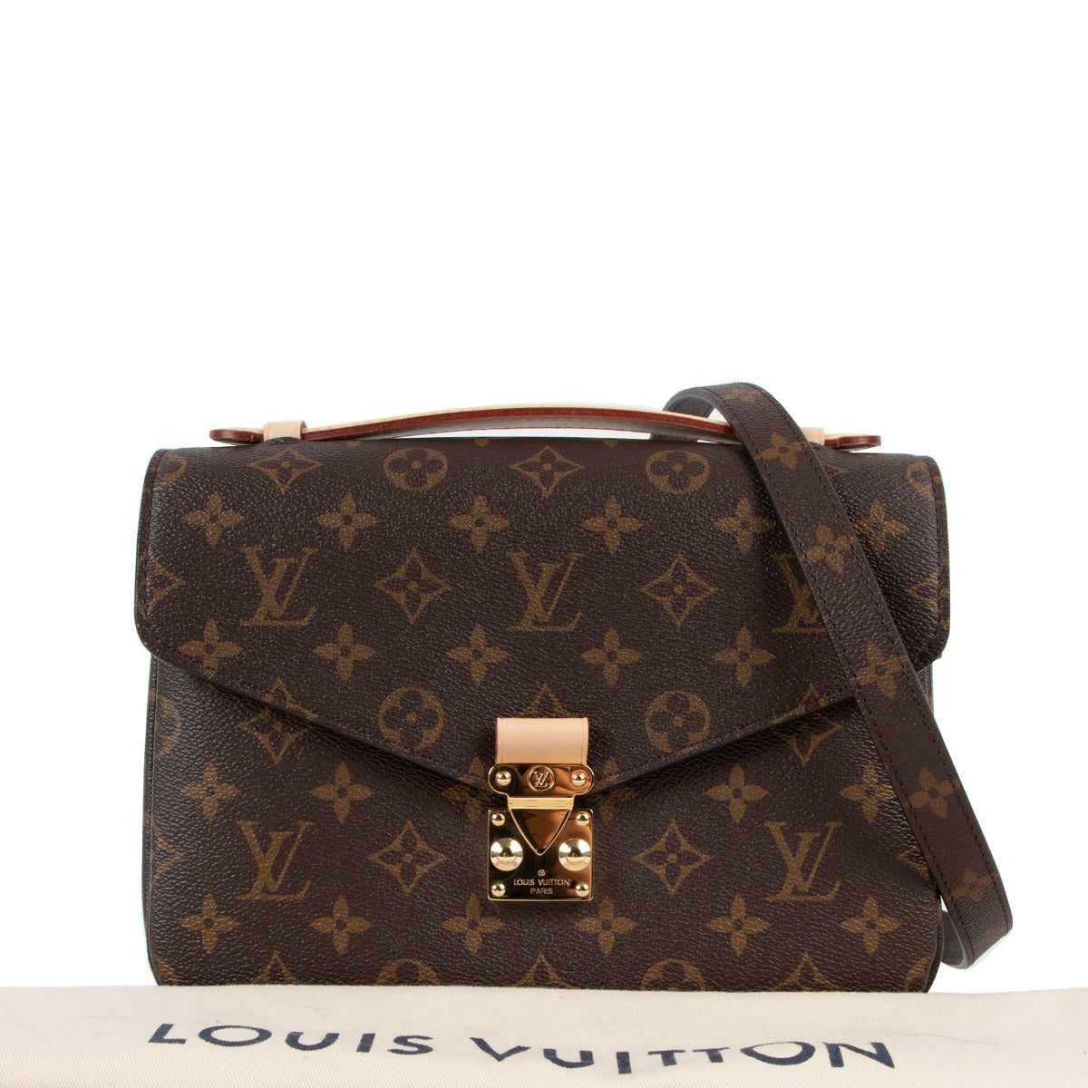 Buy authentic second hand louis vuitton Monogram Canvas Pochette Métis Shoulder Bag in brand new condition at Labellov in Antwerp.