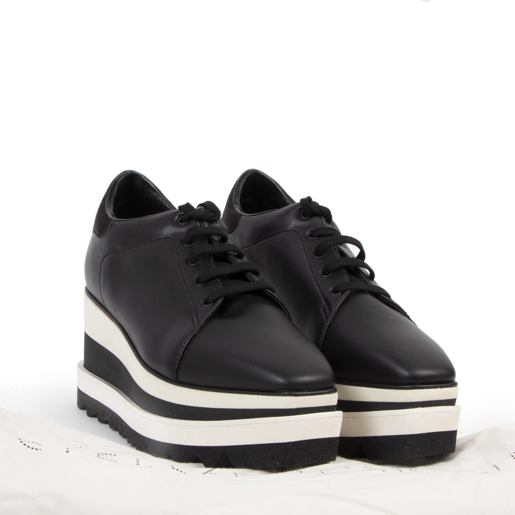 Authentic secondhand Stella McCartney Black Elyse Platform Sneakers - Size 35,5 designer sneakers fashion luxury vintage webshop safe secure online shopping