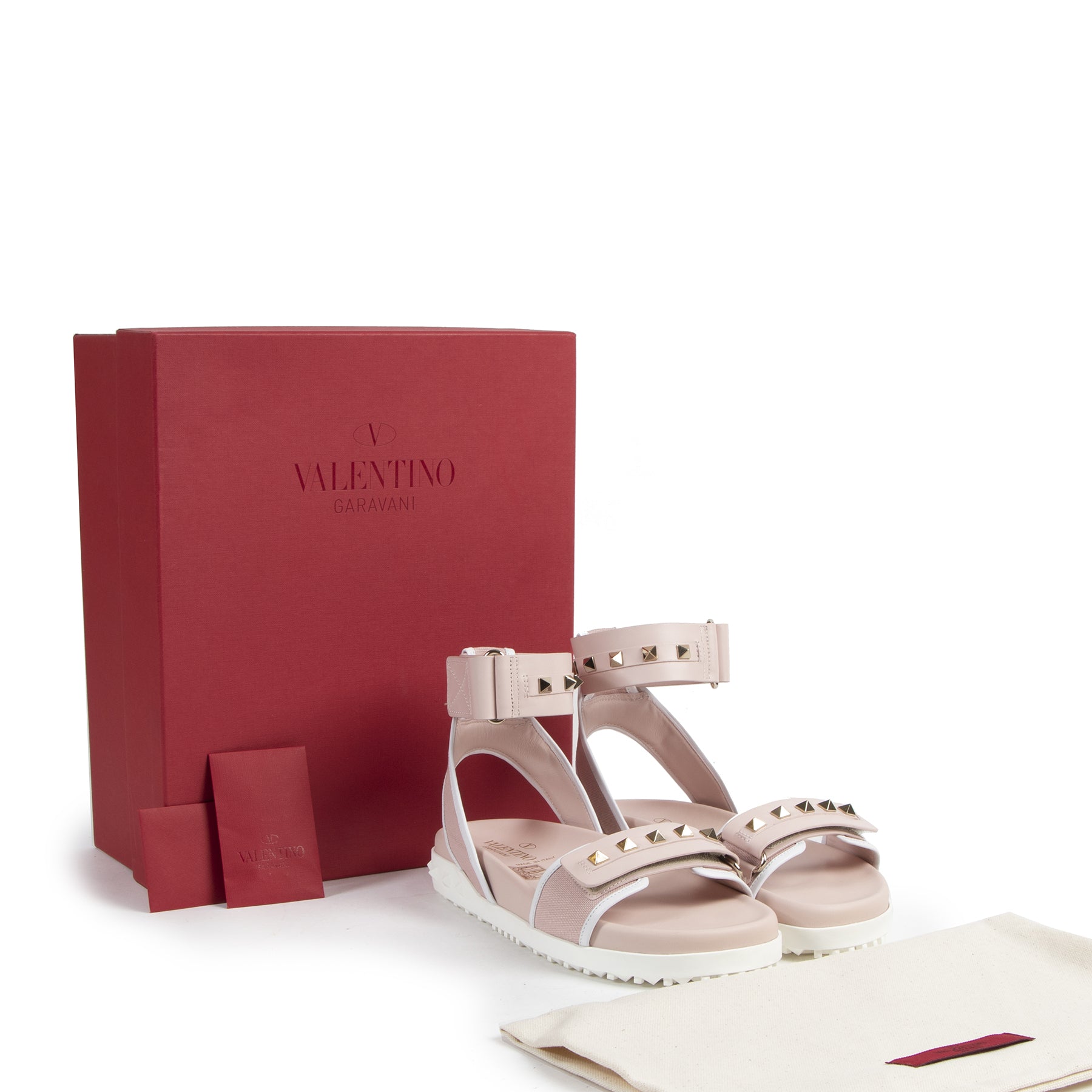 Valentino Garavani Rockstud Pink Sandals pour le meilleur prix chez Labellov à Anvers