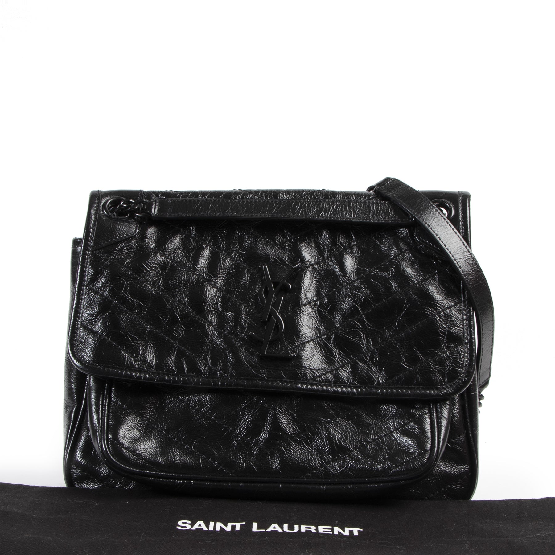 acherter en linge pour le meilleur prix Saint Laurent All Black Medium Niki leather Shoulder Bag