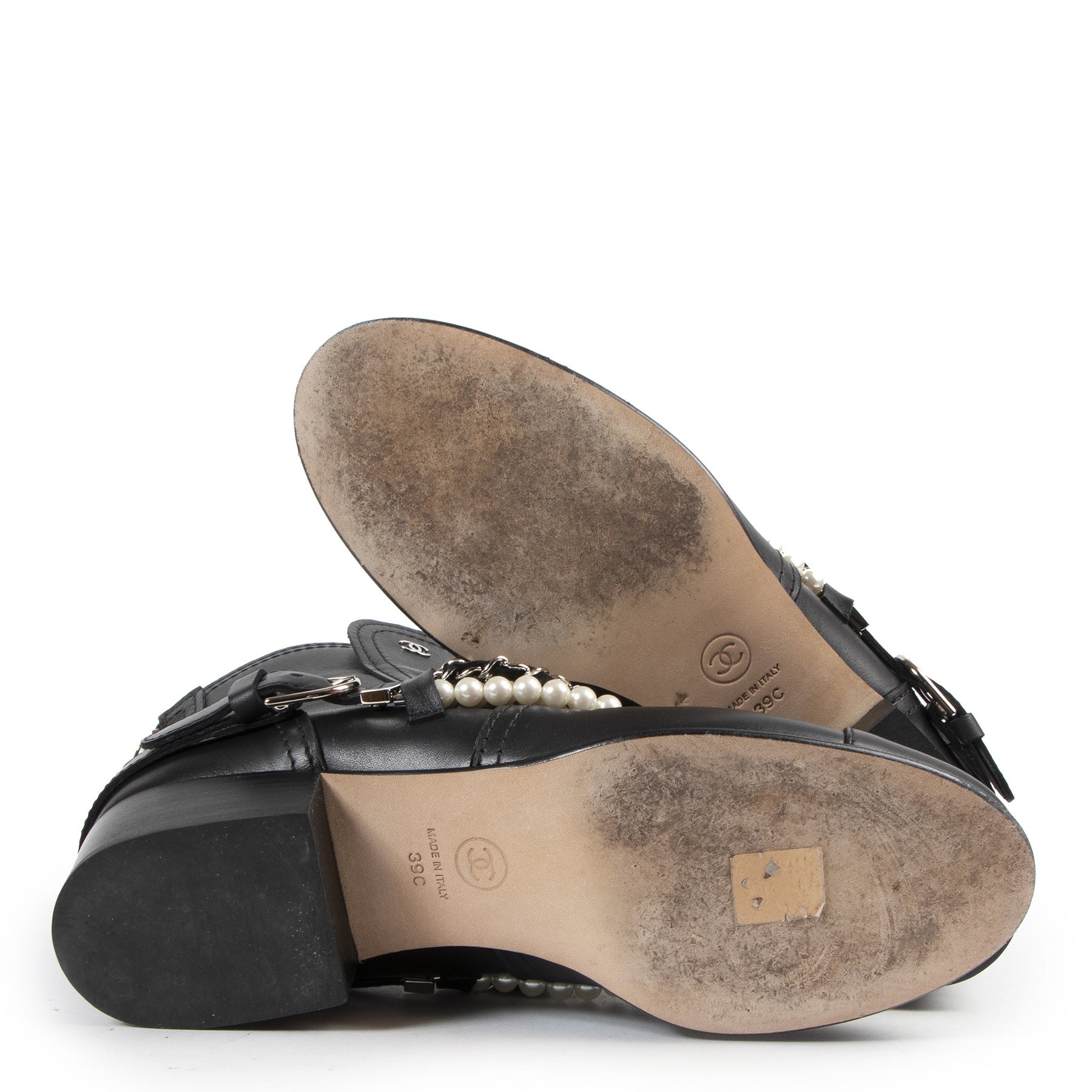 Chanel zwarte enkellaarsjes met parels en ketting - maat 39