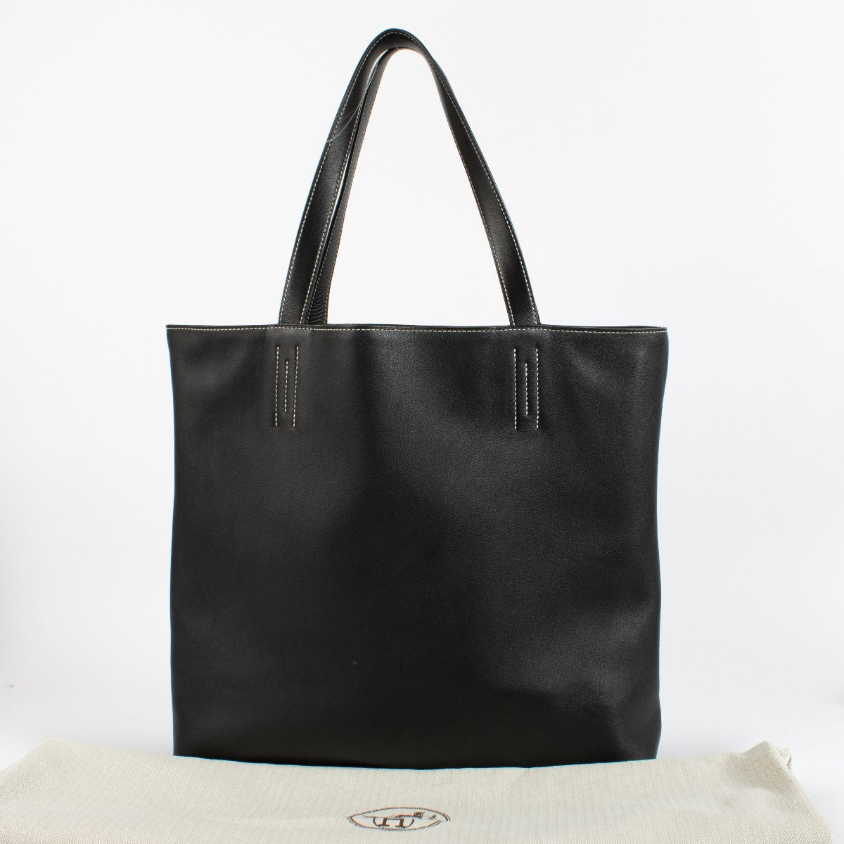 Authentic preloved Black Hermès Double Sens 45 on labellov.com