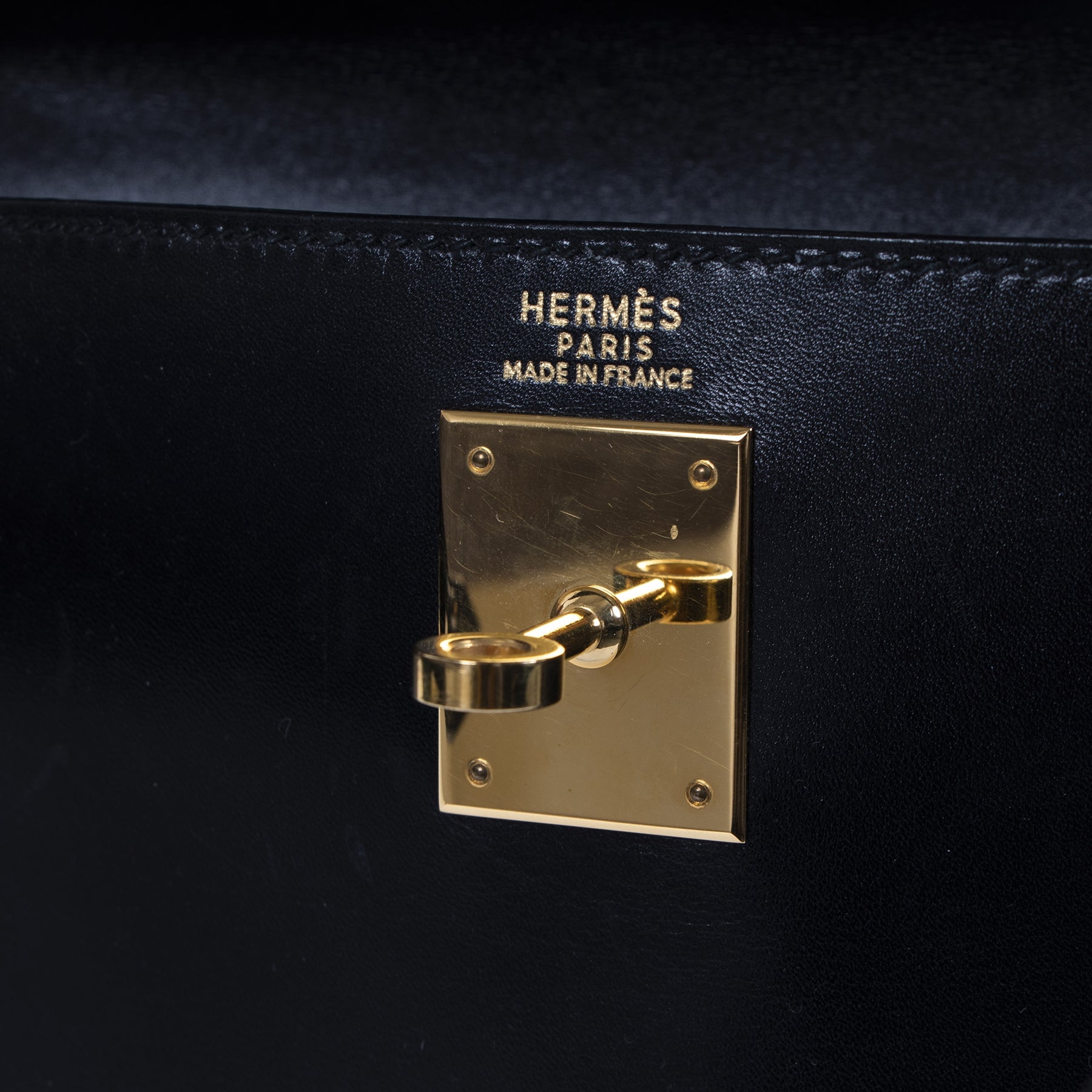 Authentieke tweedehands vintage Hermès Kelly 32 Boxcalf Black Bag koop online webshop LabelLOV