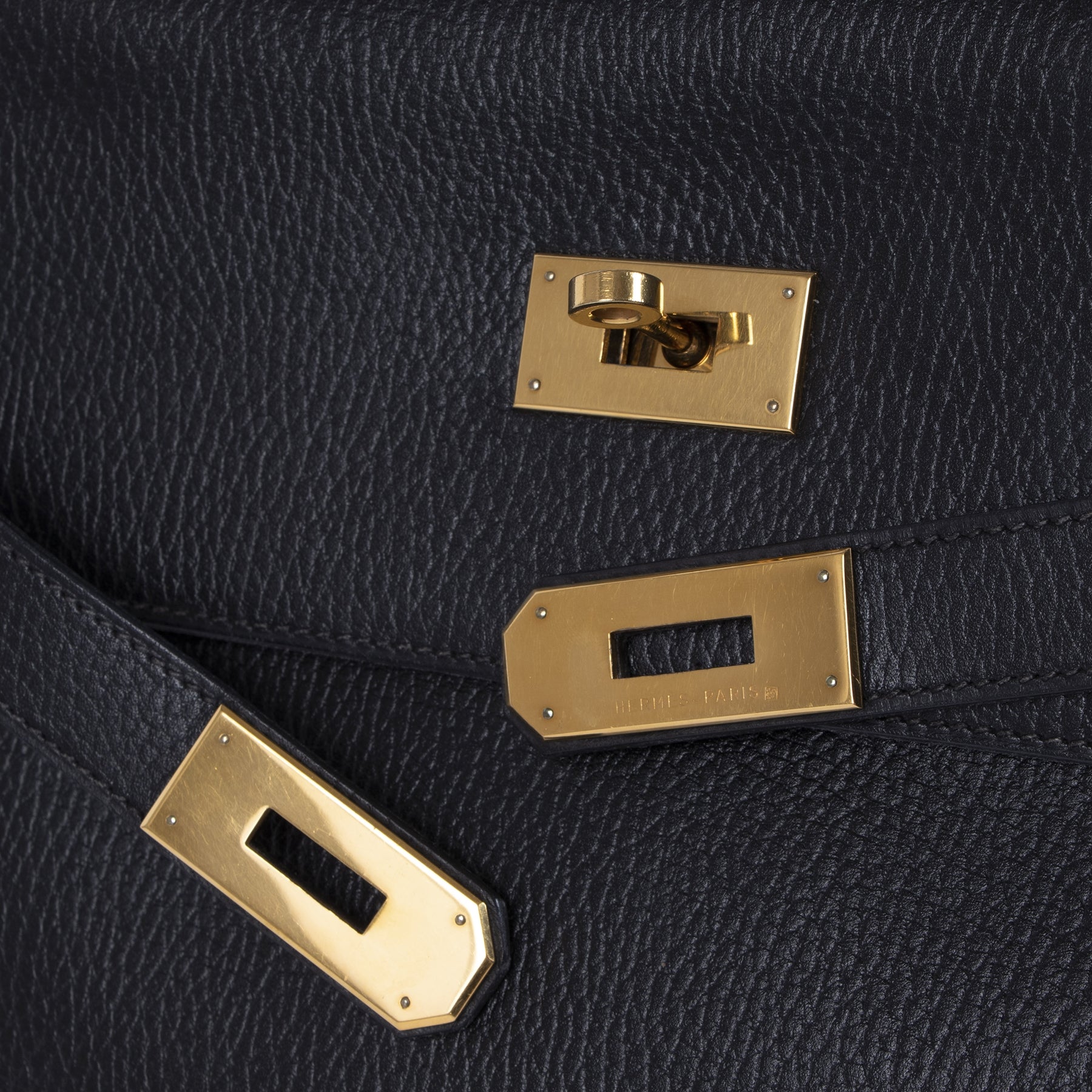 Hermès Kelly 40 Zwart Vache Ardennes GHW