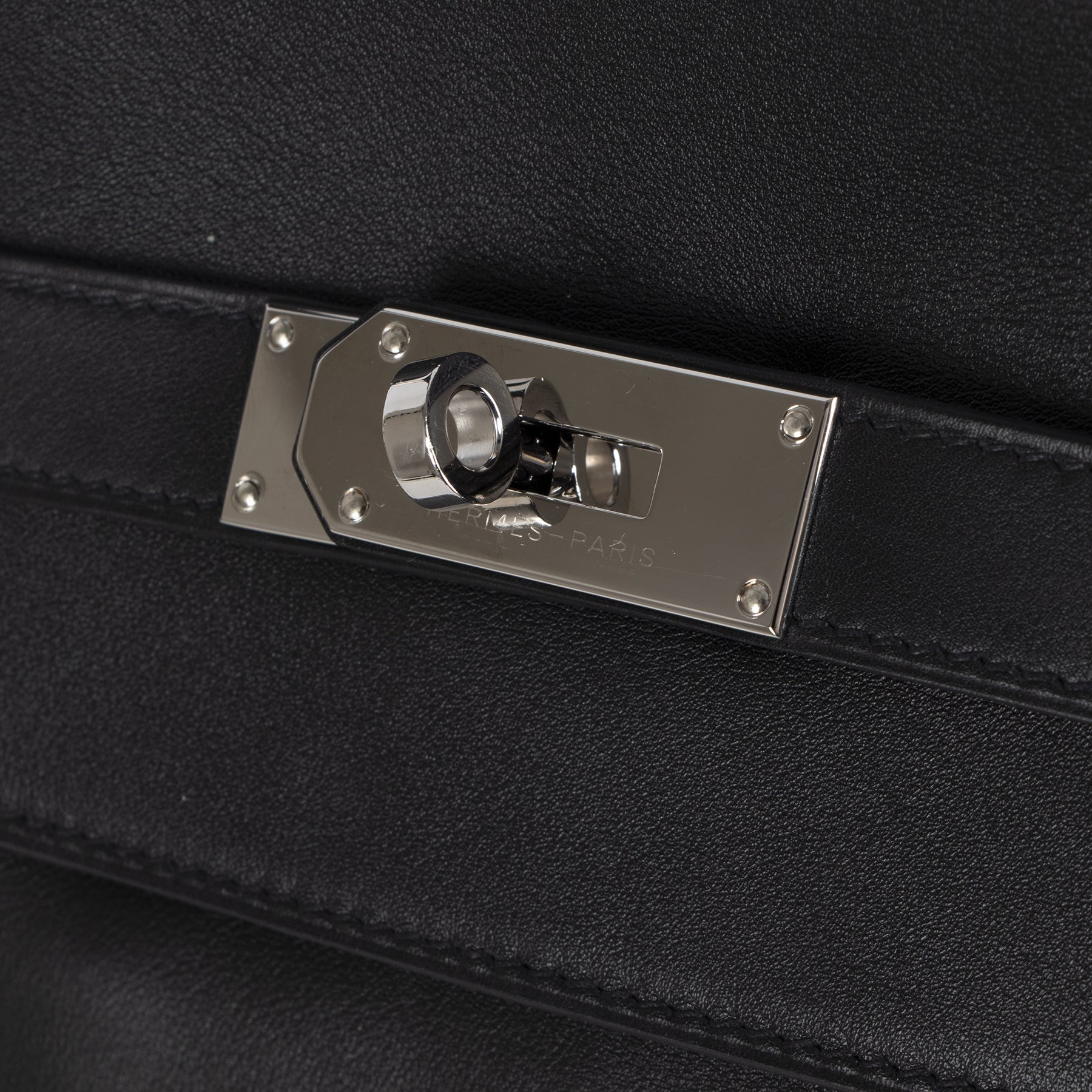 As seen on celebrities worldwide Hermès Kelly Relax 50 Travel Bag Black Sikkim Leather PHW