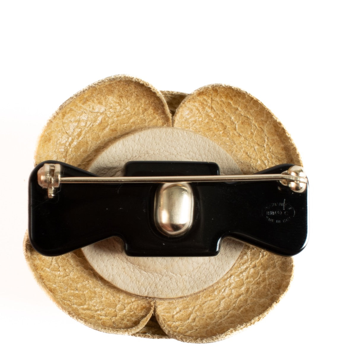 Authentic Second Hand Chanel 18C Gold Camellia Brooch on Labellov.com